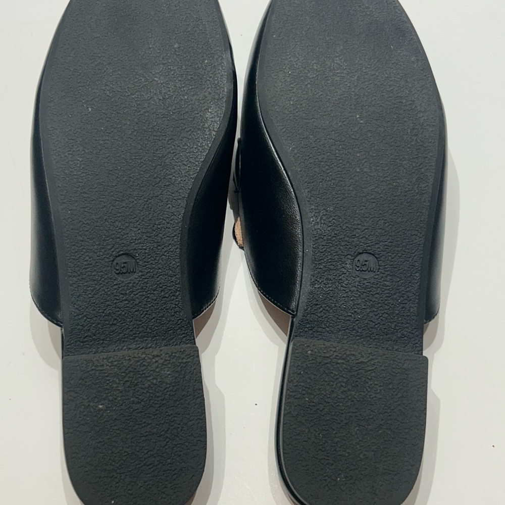 Cushionaire Black Vegan Leather Slide Loafers with Gold Bit Size 9.5 NWOT - Picture 6 of 9